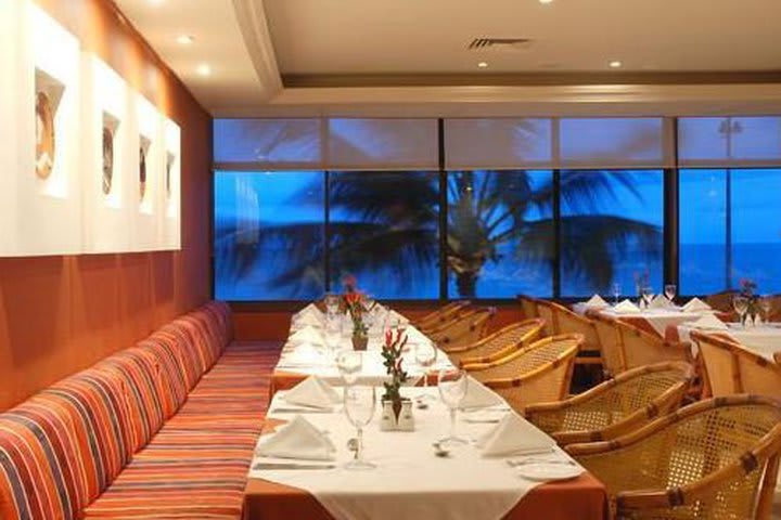 One of the restaurants at the Golden Tulip Recife Palace hotel