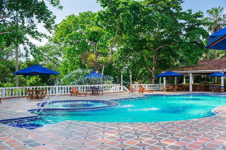 Jacuzzi and pool