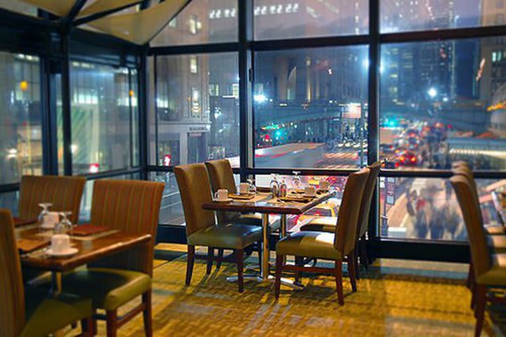 Grand Hyatt New York cuenta con un restaurante