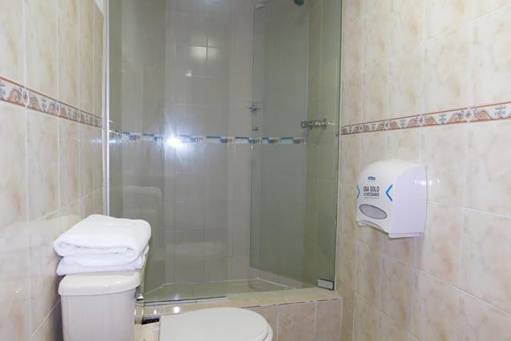 Interior de un baño privado