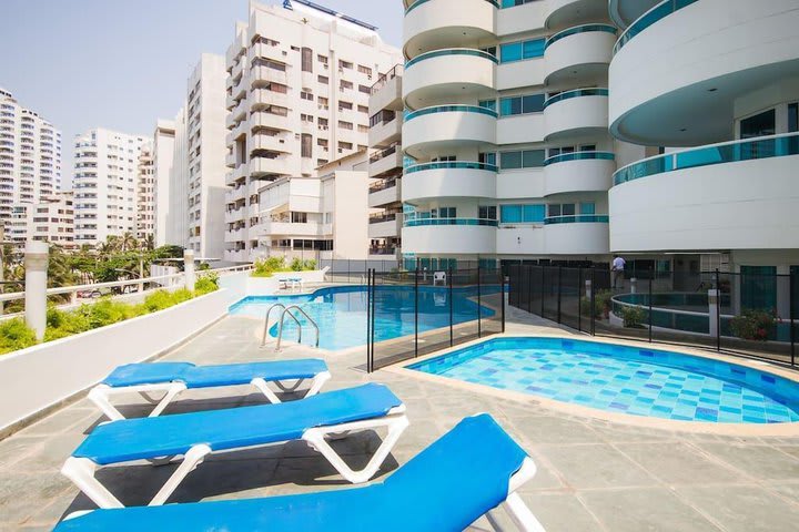 Sun loungers in the pool