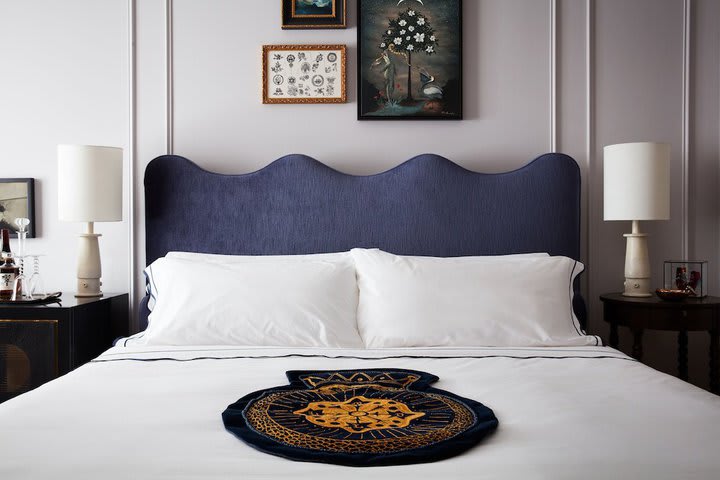 Img - Room, 1 King Bed