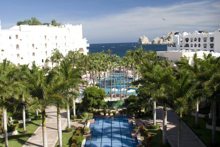 Vista aérea del hotel Pueblo Bonito Rosé en Los Cabos