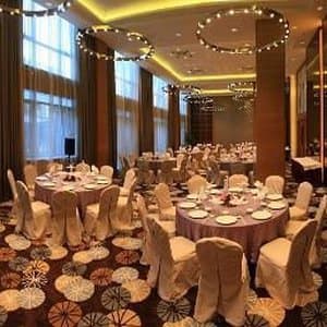 Days lnn Business Place Longwan Beijing