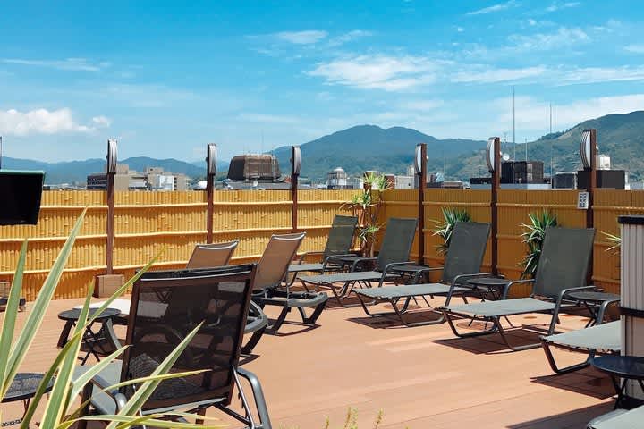 PriceTravel - Viaja fácil, sin pretextos