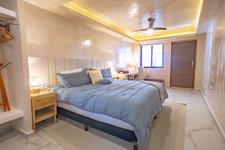 Ocean Breeze - standard guest room