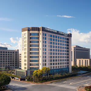 Four Points by Sheraton Shanghai, Kangqiao