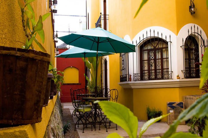 Shades in the courtyard