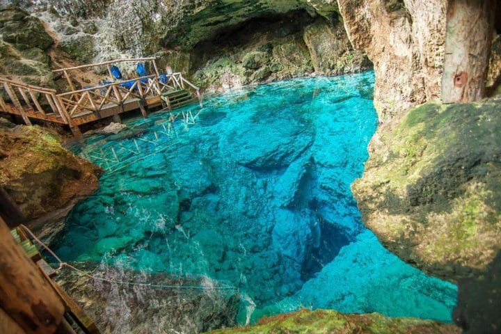 Hoyo Azul Sinkhole