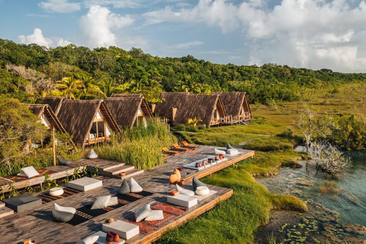 Hotel in front Lake Bacalar