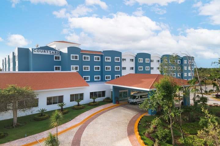 Courtyard by Marriott Cancun Aeropuerto