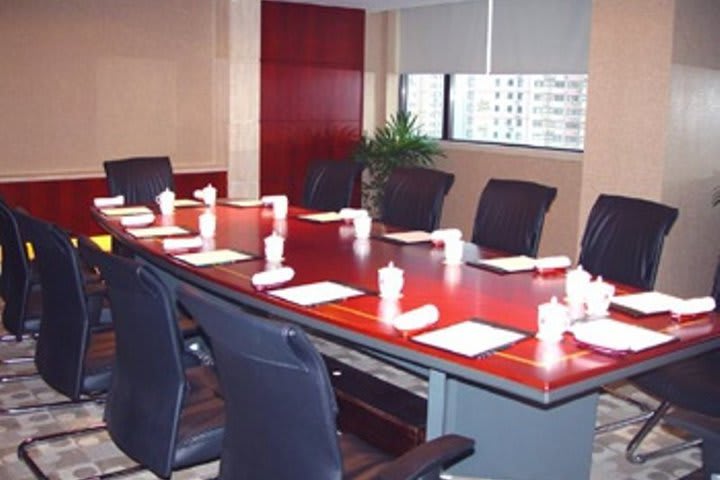 Best Western Shanggai New Century hotel features conference facilities for 350 people