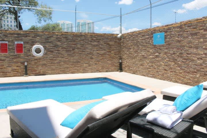 PriceTravel - Viaja fácil, sin pretextos