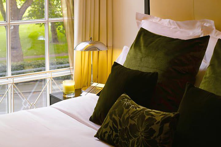 Guest room at the Marriott hotel in London overlooking Grosvenor Square