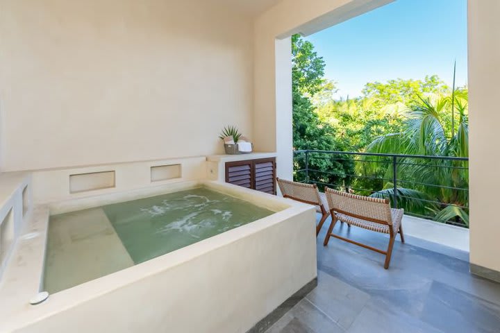 Jacuzzi on the terrace