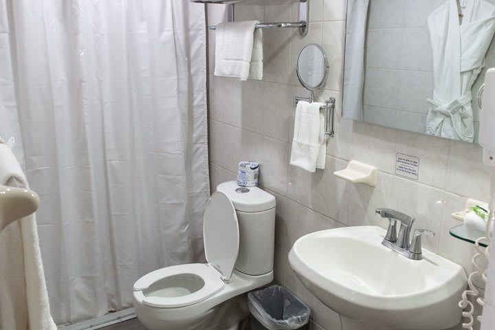 Baño con ducha