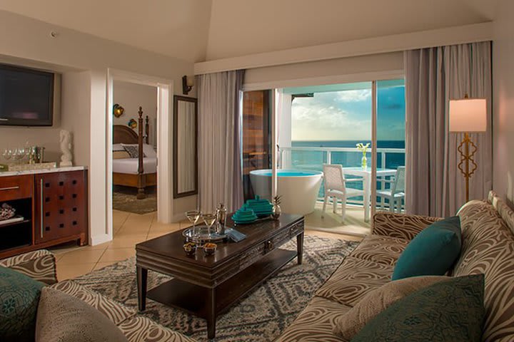 Img - Luxury Penthouse, 1 Bedroom, Ocean View (Sunset Bluff Penthouse Butler Suite)