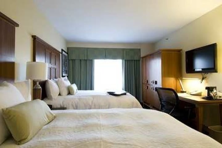 El hotel Hampton Inn Manhattan SoHo cuenta con 160 habitaciones