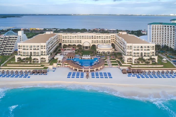 Marriott Cancun Resort