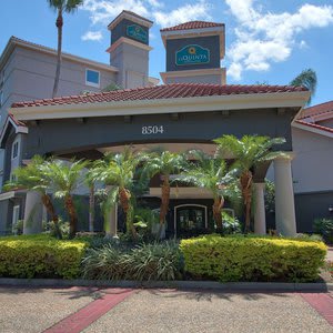 La Quinta Inn & Suites by Wyndham Orlando I Drive/Conv Ctr