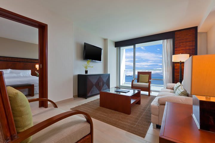 Renewal junior suite