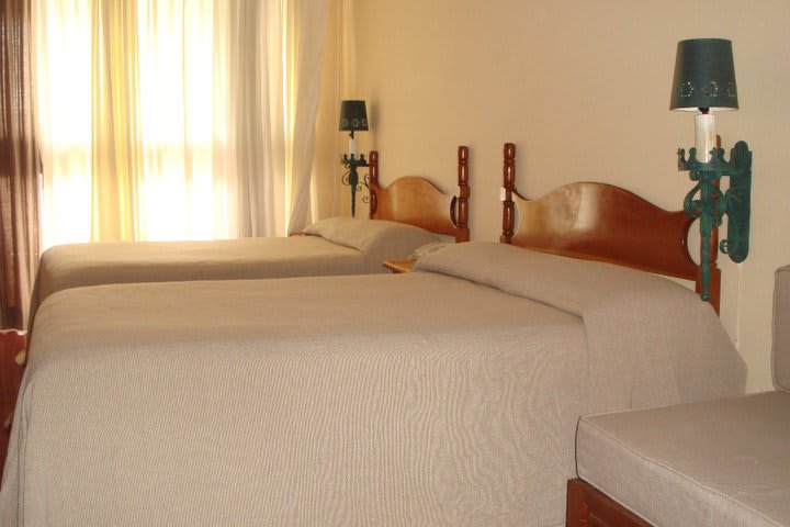 Rancho Hotel El Atascadero has 51 guest rooms