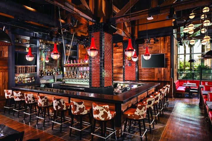 Restaurante de autor Guy Fieri’s Vegas Kitchen & Bar