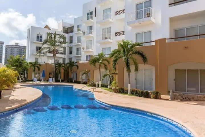 PriceTravel - Viaja fácil, sin pretextos