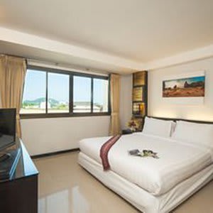 Crystal Inn Phuket