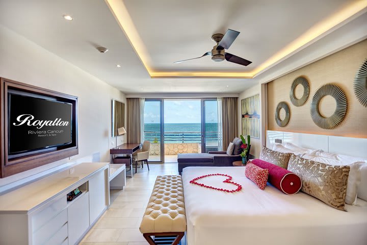 Luxury suite honeymoon