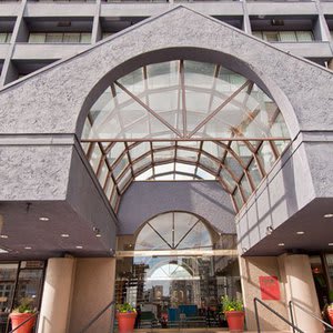 Quality Hotel Downtown Vancouver - Inn at False Creek