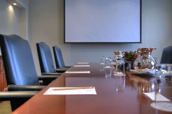 Sala de juntas en el Country Club Lima Hotel