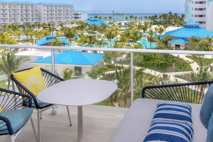 Balcony of a Paradise guest room