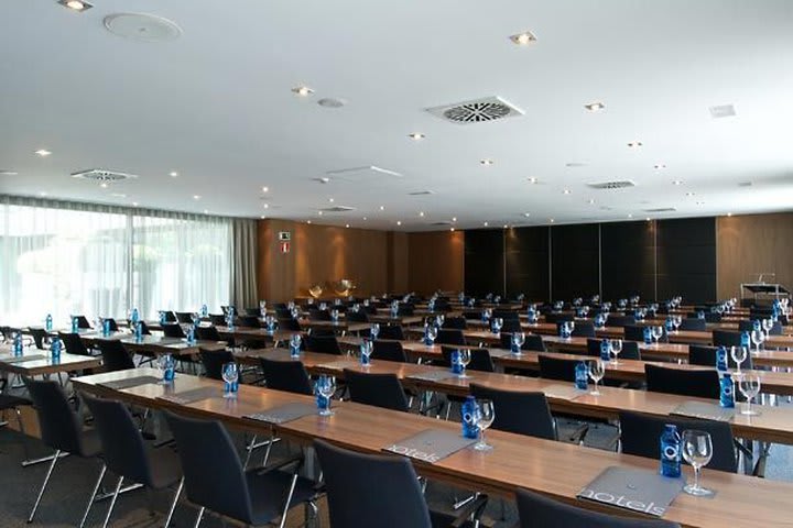 AC Hotel by Marriott Atocha has conference facilities for 140 guests