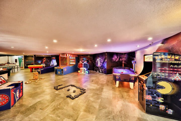 Game room