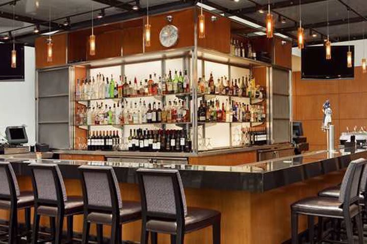 Bar in the PJ Clarke's restaurant at the Embassy Suites Chicago - Lakefront hotel