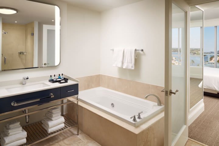 Bathroom in a Tresor junior suite