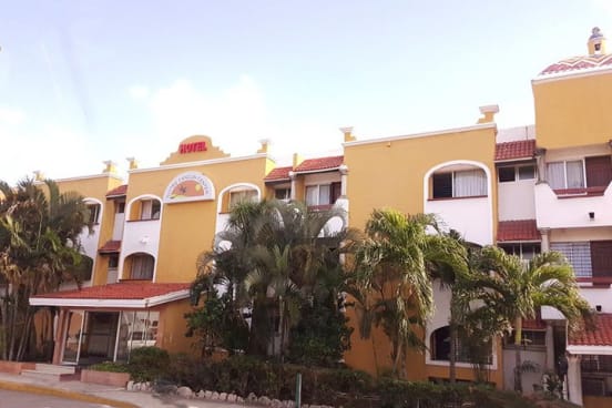Suites Cancún Center
