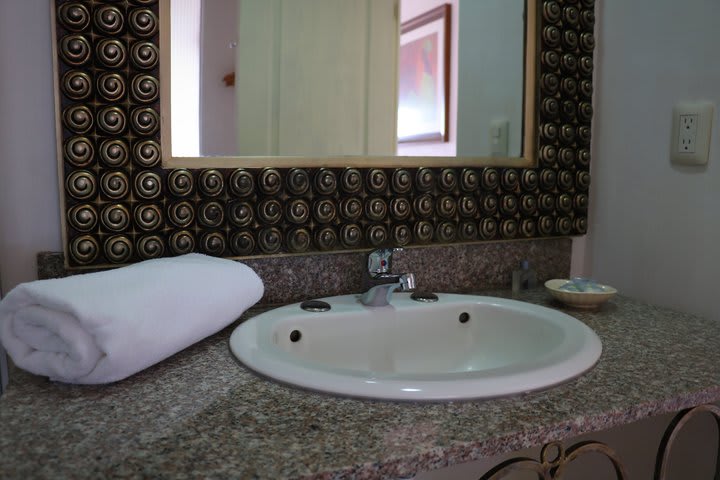 Guest bathroom