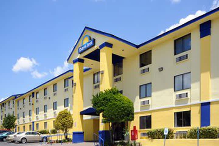 Days Inn Austin Crossroads