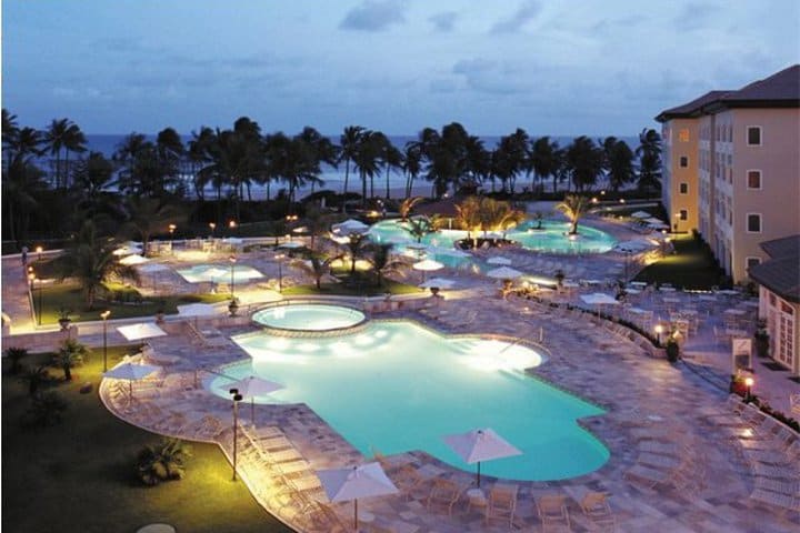 Swimming pool at the all-inclusive hotel Sauipe Class in Mata de Sao Joao
