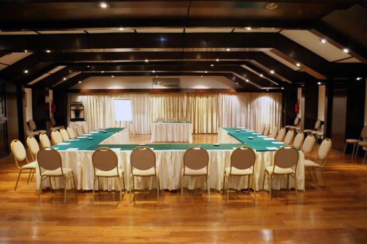 Salón de eventos en el Hotel de las Américas en Buenos Aires