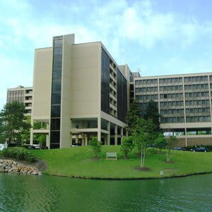 DoubleTree by Hilton Chicago - Oak Brook