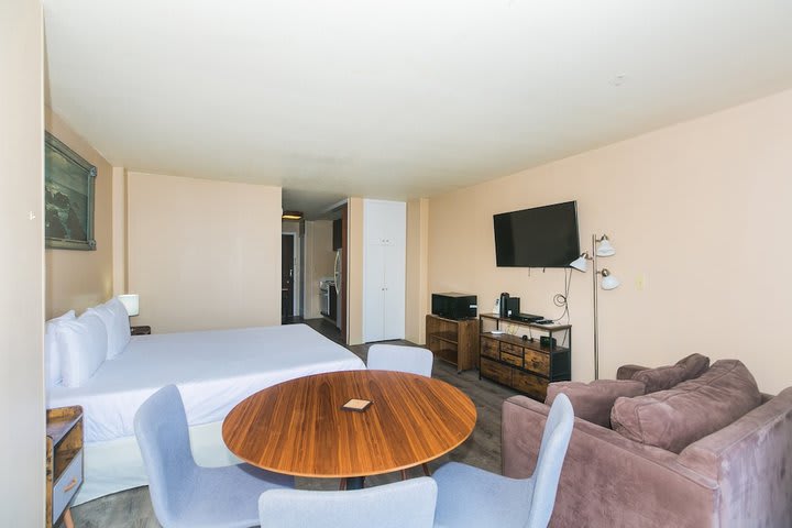 Condo, 1 Bedroom