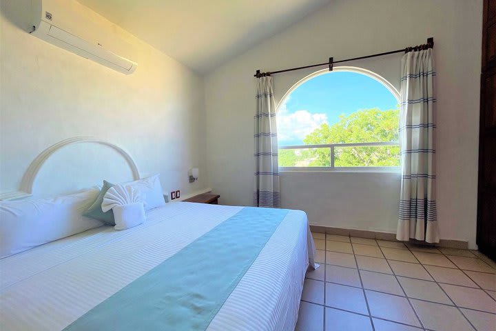 Bedroom in the oceanview apartment