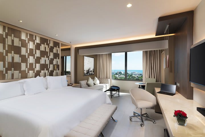 Executive junior suite