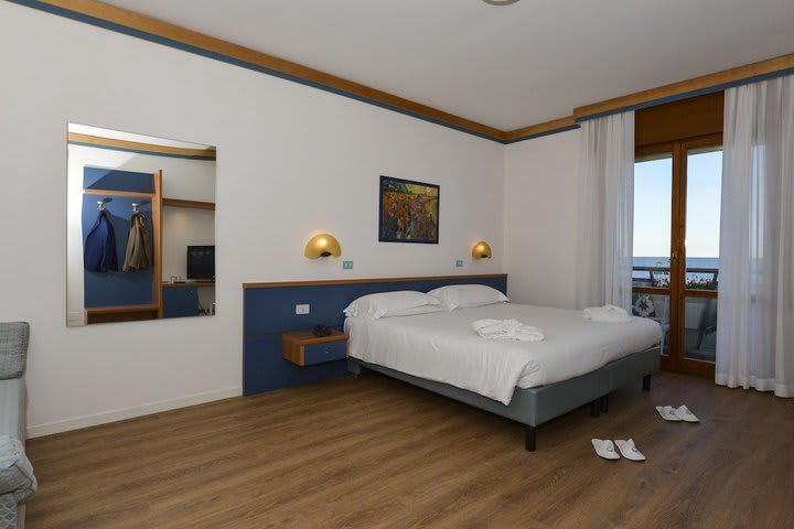 Junior Suite, Balcony, Sea View (up to 3 people)