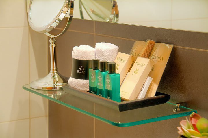 Hermès amenities