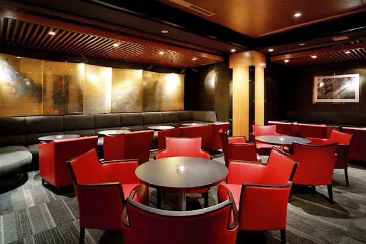 Korin Bar at the Courtyard by Marriott Tokyo Ginza Hotel