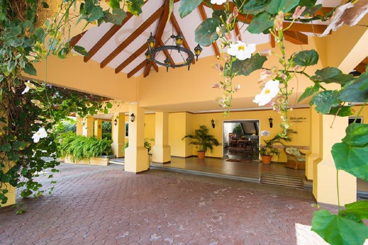 Apartotel - Suites Villas del Río